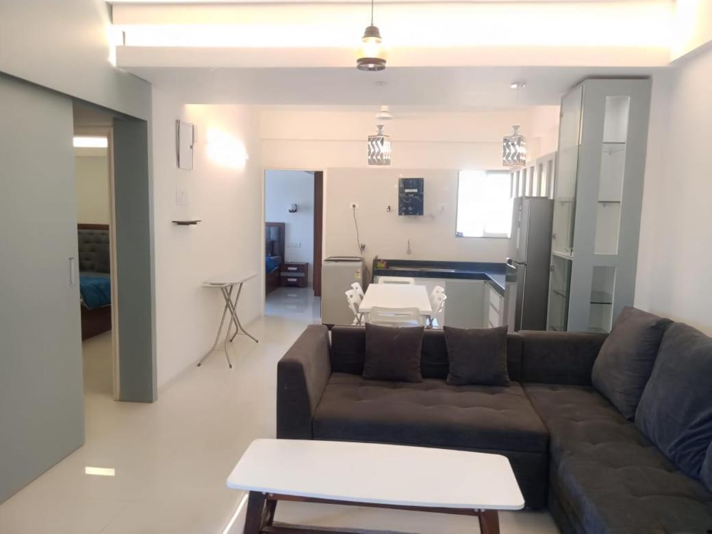 Charvi Reemz, Anjuna, Starco Junction, Goa Exterior photo